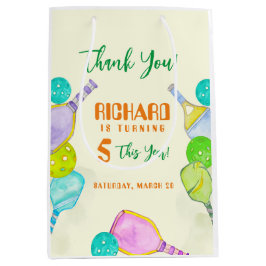 スポーツパーティーウォーターカラーピックボールをテーマにした誕生日 ミディアムペーパーバッグ