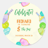 スポーツパーティーウォーターカラーピックボールをテーマにした誕生日 ラウンドシール (正面)