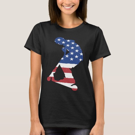 スポーツ米国国旗のスクーター Tシャツ (正面)