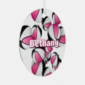 スポーツ記念品選手の名前ピンク黒のバスケット メタルオーナメント (正面右)