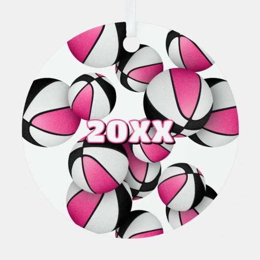 スポーツ記念品選手の名前ピンク黒のバスケット メタルオーナメント (裏面)