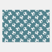 スポーツ誕生日ギフトセットティール(緑がかった色)ホワイトサッカー ラッピングペーパーシート (正面2)