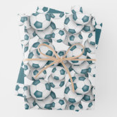 スポーツ誕生日ギフトセットティール（緑がかった色）ホワイトサッカー ラッピングペーパーシート (インサイチュ)