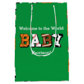 スポーツ赤ちゃんシャワー共同グリーン男女兼用 ミディアムペーパーバッグ (裏面)