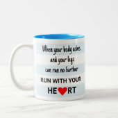 スポーツ走引用文とハートストライプ ツートーンマグカップ (左)