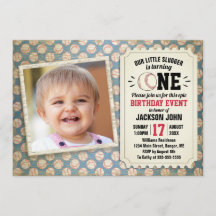 スポーツ野球の第1回誕生日写真