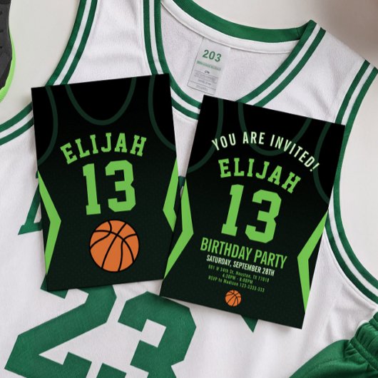 スポーツ13歳の誕生日パーティー招待状です。 招待状