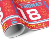 スポーティで名前入りな一流の年齢の第18誕生日の覆い ラッピングペーパー (ロールコーナー)