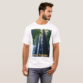 スポーティな木のhugger tシャツ (正面フル)