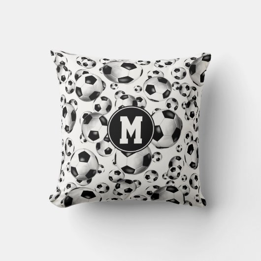 スポーティな3Dルック伝統的サッカーボールパターン クッション (正面)