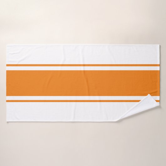 スポーティカラフルブライトオレンジホワイトレーシングストライプズ バスタオル (バスタオル)