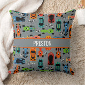 スポーティカラフルレーシングカーキッズパーソナライズされた クッション (ブランケット)
