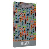 スポーティカラフルレーシングカーキッズパーソナライズされた クリップボード (右)