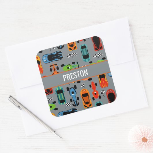 スポーティカラフルレーシングカーキッズパーソナライズされた スクエアシール