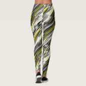 スポーティストライプのヨガレギンスとGLOW Wa レギンス (裏面)