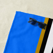 スポーティブライトレッドブルーホワイトブラックレーシングストライプズ ビーチタオル (インサイチュ)