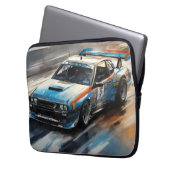 スポーティブルーレーシングカー ラップトップスリーブ (正面左)