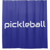スポーティモダンホワイトPICKLEBALL文字オン深いブルー シャワーカーテン (正面)