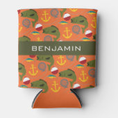 スポーティ魚釣りパターン(名前をカスタムする付) 缶クーラー (正面)