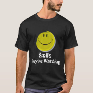 スマイリーフェイス、彼らは、スマイル見ています Tシャツ