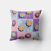 スマイリーフラワーパワー誕生日包装紙 クッション (裏面)