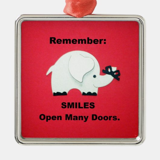 スマイルがドアを開ける! メタルオーナメント (正面)