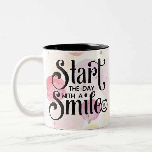 スマイルで一日を開始 ツートーンマグカップ (左)