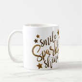 スマイルの輝きの輝やき-マグに文字を入れる星の金ゴールド コーヒーマグカップ (左)