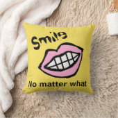 スマイルは漫画の唇に関係なく クッション (ブランケット)