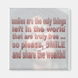 スマイルは無料 マグネット