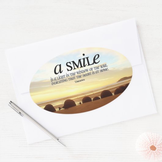 スマイルは軽い感動的引用文 楕円形シール (封筒)