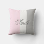 スマイルシックなスクリプトピンクホワイトとグレーカラーブロック クッション (裏面)