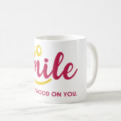 スマイルマグで一日を明るくする! コーヒーマグカップ (正面右)