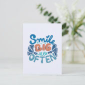 スマイル大笑い頻繁：心温まるメッセージ ポストカード (スタンド正面)