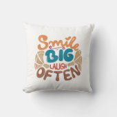 スマイル大笑い クッション (正面)