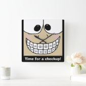 スマイル（中括弧あり） スクエア壁時計 (ホーム)