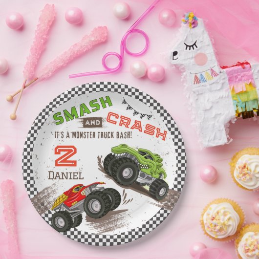 スマッシュとクラッシュのモンスタートラック2nd誕生日パーティー ペーパープレート (パーティー)