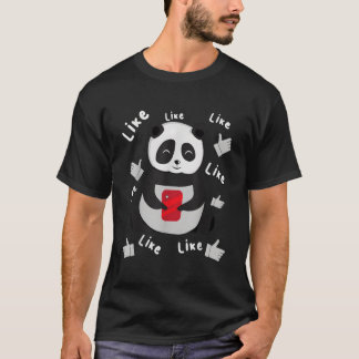 スマートフォンを手にしたパンダ Tシャツ