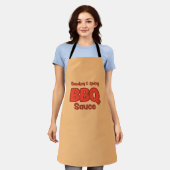 スモーキーとスパイシーBBQソース エプロン (着用した状態)