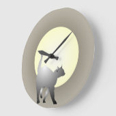 スモーク猫と月のデザインの壁時計。 ラージ壁時計 (傾斜)