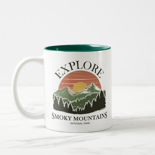 スモーク素晴らしの山々国立公園を探索 ツートーンマグカップ (左)