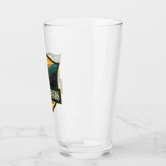 スモーク素晴らしマウンテンズナショナルパークイラストレーション タンブラーグラス (左)