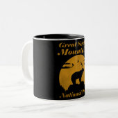 スモーク素晴らしマウンテンズナショナルパークUsaベア ツートーンマグカップ (正面左)