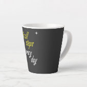 スモールステップTシャツ カフェラテマグ (右アングル)