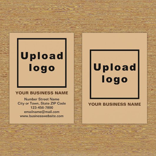 スモールライトブラウンポートレートカード上のビジネスブランド 名刺