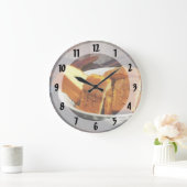 スライスしたパンとナイフを持つプレート ラージ壁時計 (ホーム)