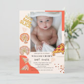 スライス ベイビー スライス ピザ タイム ベイビー シャワー 招待状 (スタンド正面)