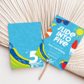 スライドして5に！ 5歳の誕生日プールパーティー招待状 招待状