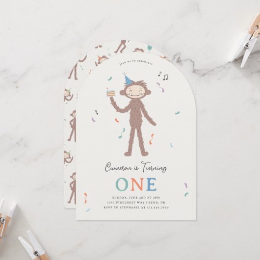 スライバーキンズ ビッグフット 誕生日 招待状 (正面/裏面インサイチュ)