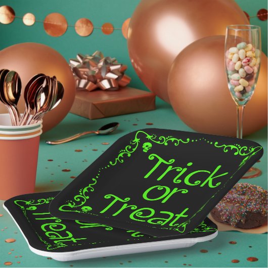 スライムグリーンのトリックまたは治療 ペーパープレート (複数)